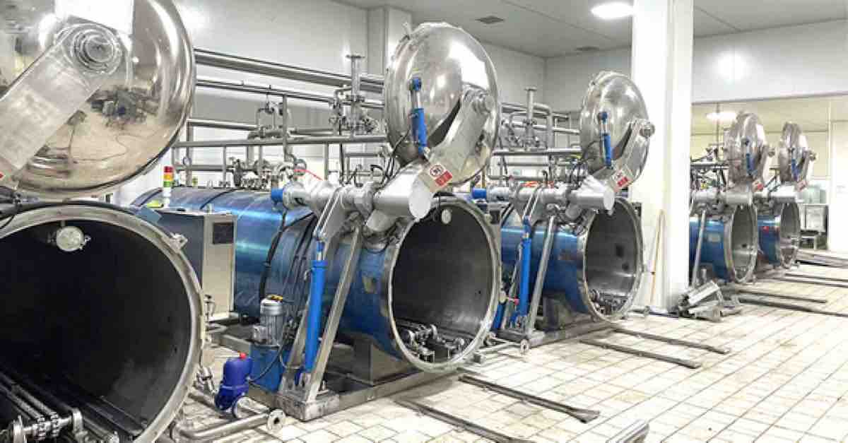 HUIYILAI retort sterilization workshop with industrial autoclaves
